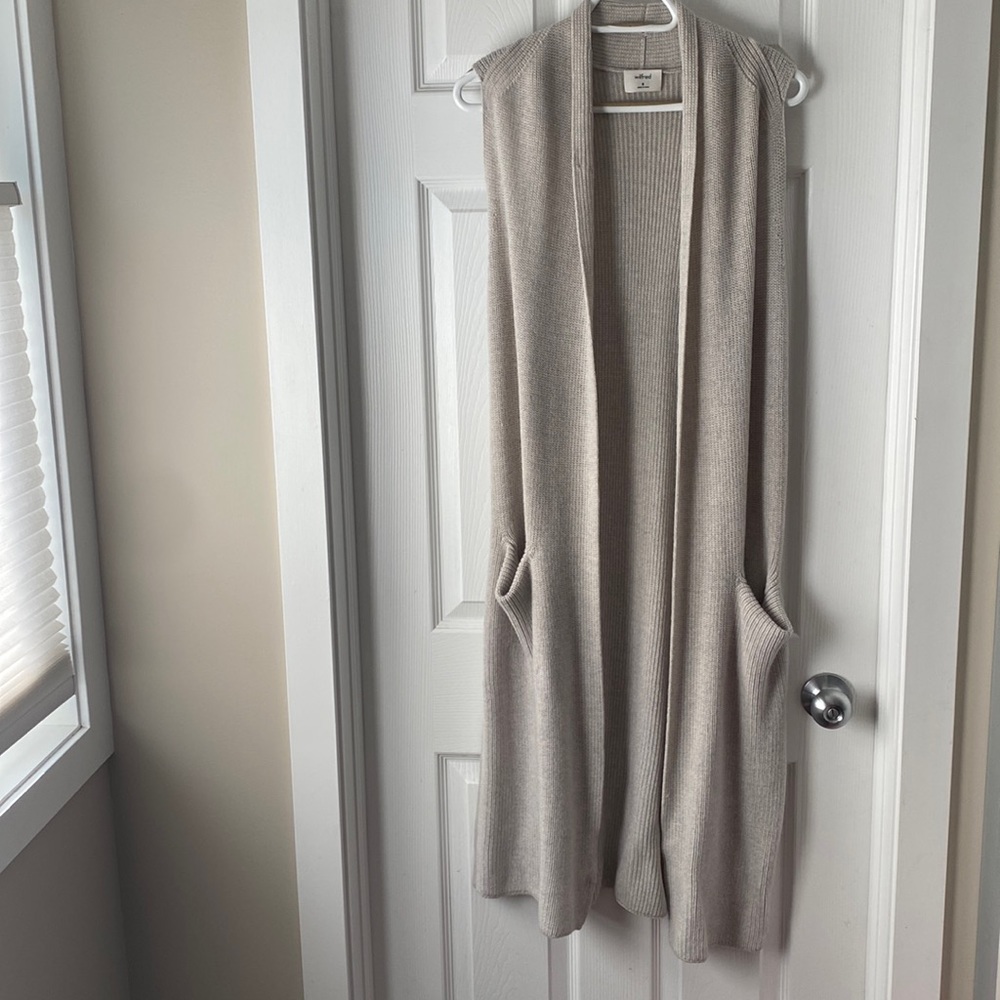 Wilfred Olivie long wool vest